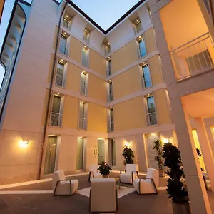 Residenza Agnello D'oro Буссоленго